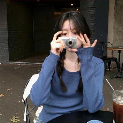 在凶手的怀抱里